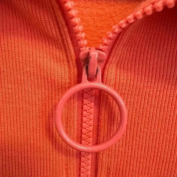 Lou & Grey Signaturesoft Coral Pink Zip Up Shirt size Small - Picture 3 of 9